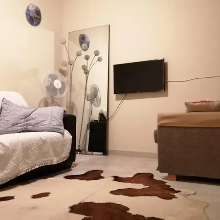 Сasa de vacaciones Maisonnette avec vue et jardin, environnement et situation priviligiés Rocabruna